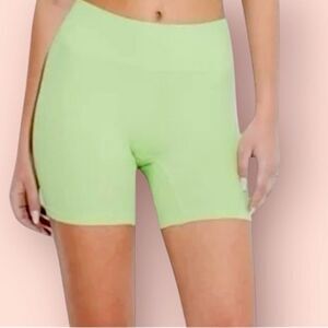 🥳 3/$26 Wild Fable Green Bike Shorts ~ Women’s Various Sizes